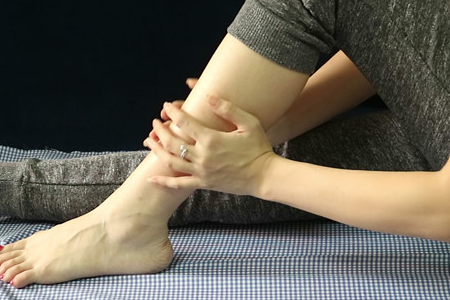 foot-massage-nguyen-son-137-Nguyên nhân và cách phòng tránh khi bị chuột rút